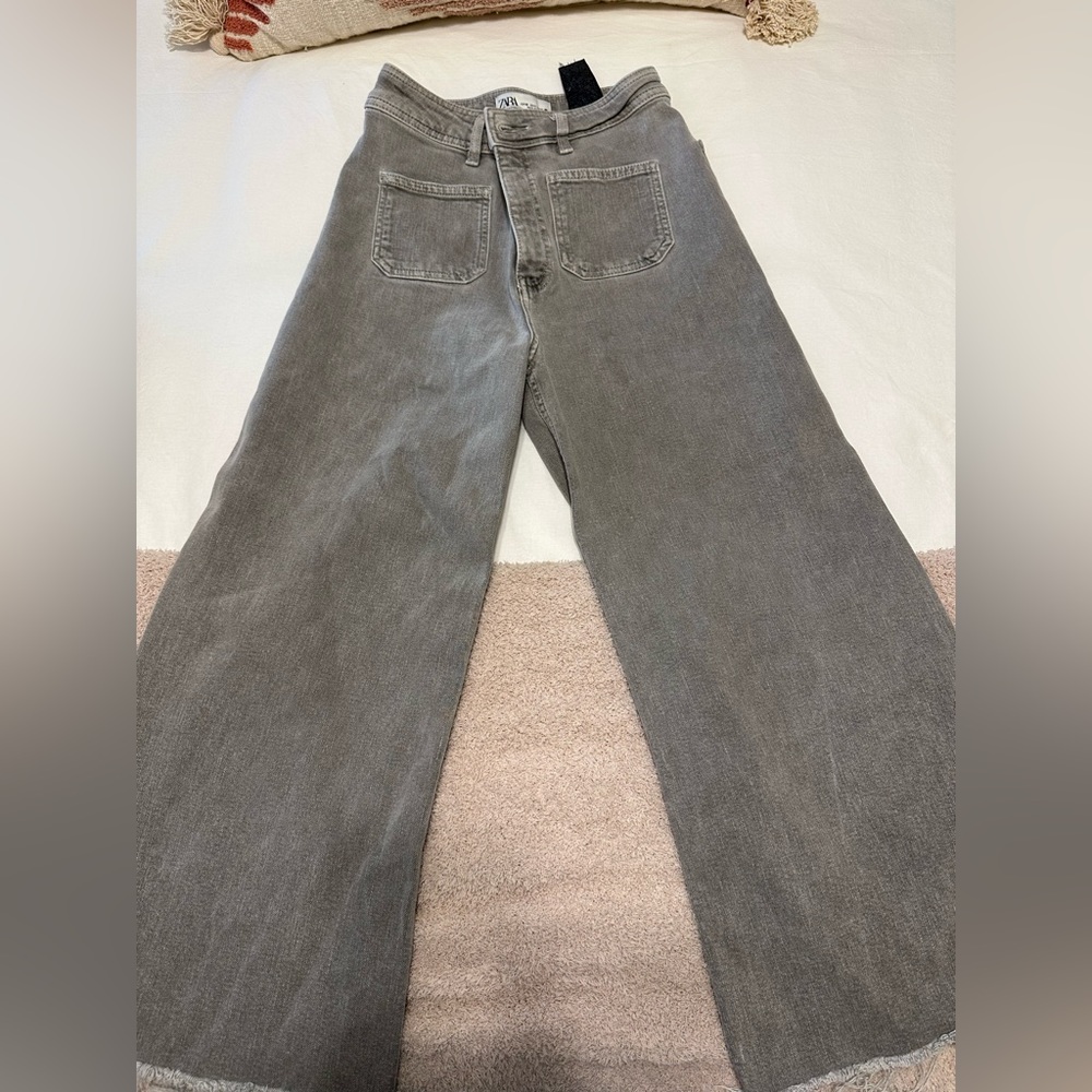 ZARA Marine Straight Jean size 4